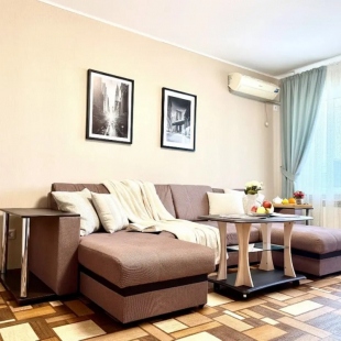 Фотография квартиры Квартира Большая 4к у Мамаева Кургана 8 мест