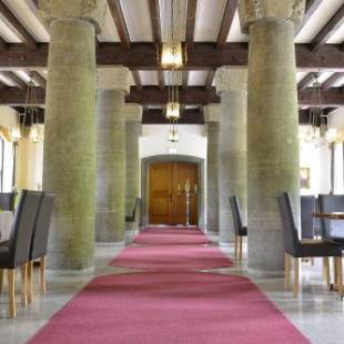 Фотографии гостиницы
Land- und Golfhotel Alte Fliegerschule