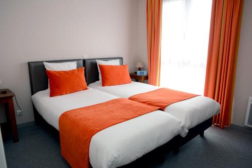 Фотография гостиницы Logis Hôtel Restaurant La Paix