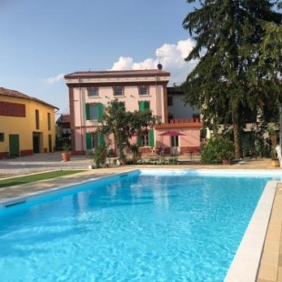 Фотография гостевого дома Villa Rossella con piscina