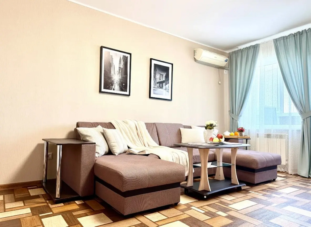 Фотография квартиры Квартира Большая 4к у Мамаева Кургана 8 мест