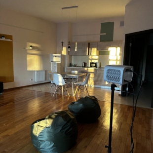 Фотография квартиры Апартаменты в центре с проектором