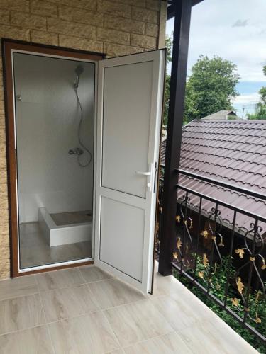 Фотография гостевого дома Дом у моря Лазурь