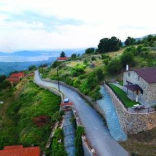 Фотографии гостевого дома
La Noi