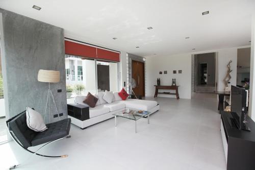 Фотография Коттеджа Sirirat Sea-view Villa