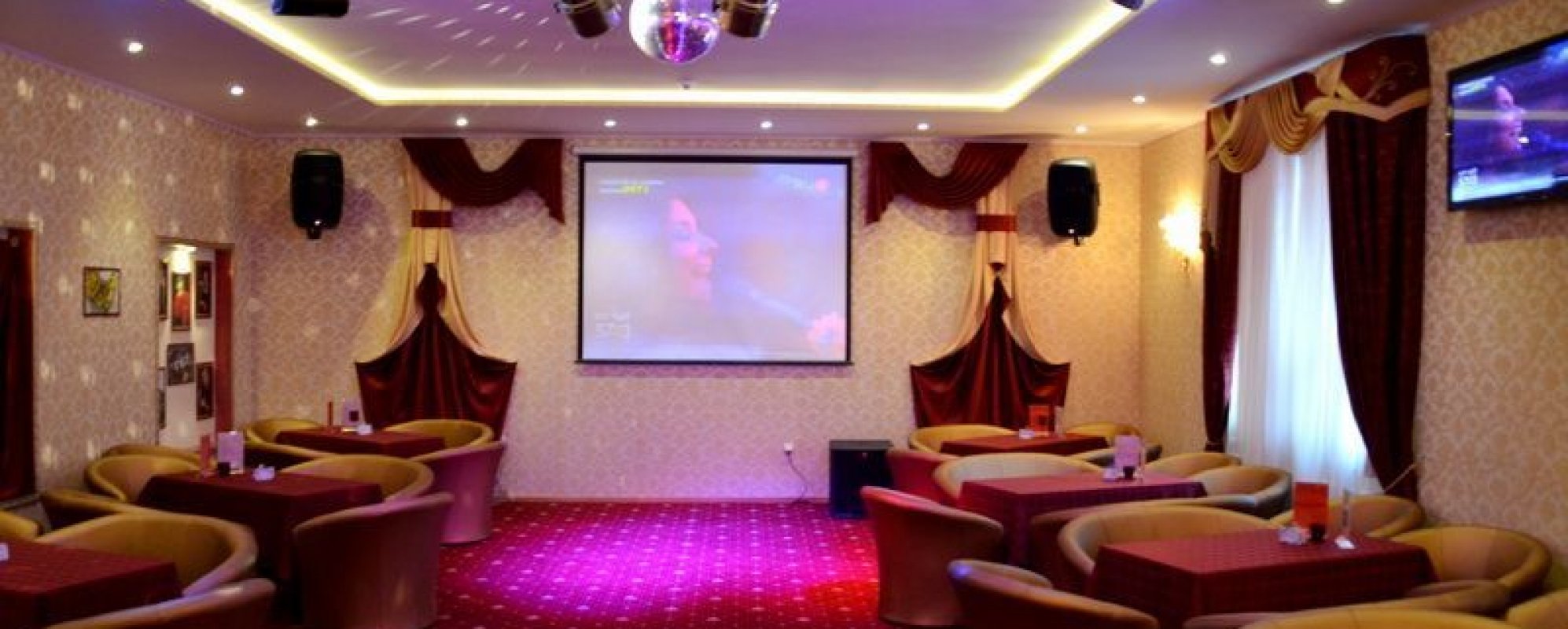 Фотографии банкетного зала Караоке-бар