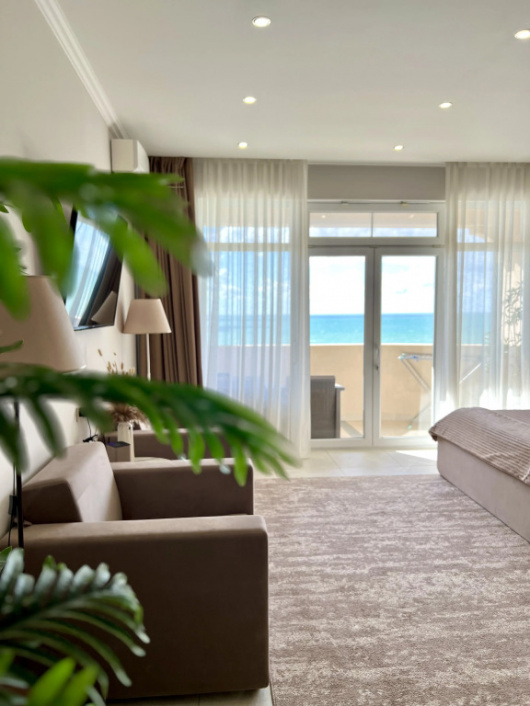 Фотографии квартиры 
            Апартаменты с видом на море