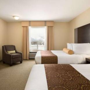 Фотографии гостиницы
Ramada Limited Golden