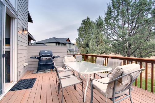 Фотография гостевого дома Eagle Crest Forest Greens Oasis