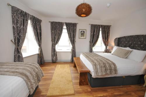 Фотография гостевого дома Lodge at The Old Barracks