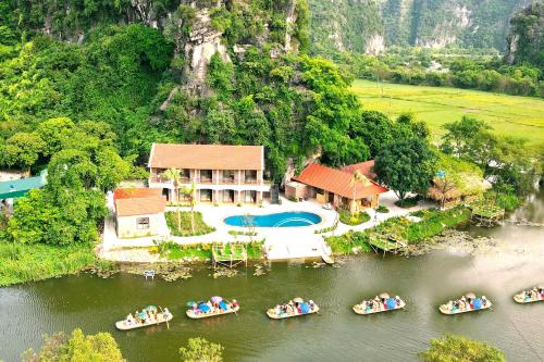 Фотографии гостиницы
HoangLong Riverside Homestay