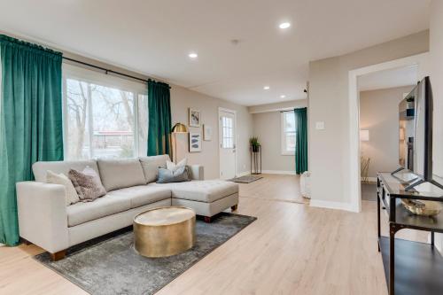 Фотографии гостевого дома
@ Marbella Lane - 3BR Remote Work Laundry + P