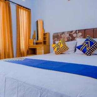 Фотографии гостиницы
SPOT ON 1958 Asembagus Family