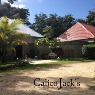 Фотографии гостиницы 
            Calico Jack's Resort