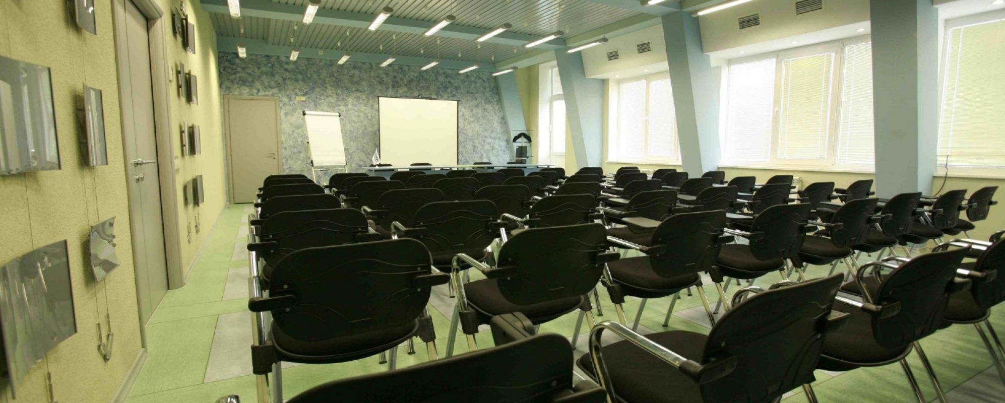 Фотографии конференц-зала Конференц-зал ГК Триэс-Персонал