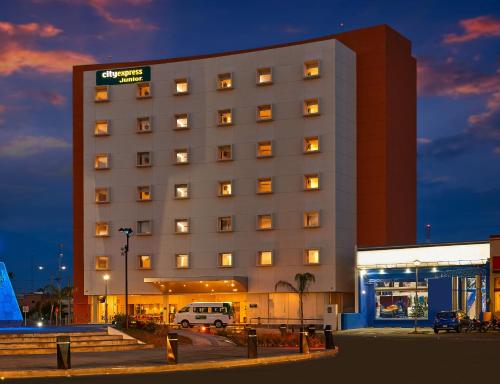Фотография гостиницы City Express Junior Aguascalientes Centro