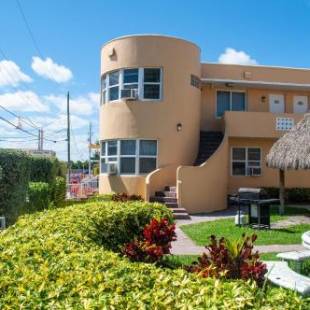 Фотографии гостиницы
Hollywood Beach Seaside