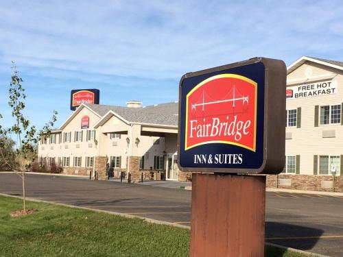 Фотография гостиницы Fairbridge Inn and Suites - Miles City