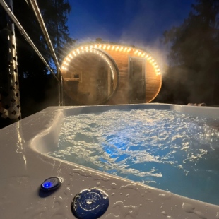 Фотография Коттеджа Частный дом с Джакузи и Баней у Леса и Озера