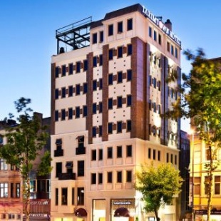 Фотография гостиницы Taximtown Hotel