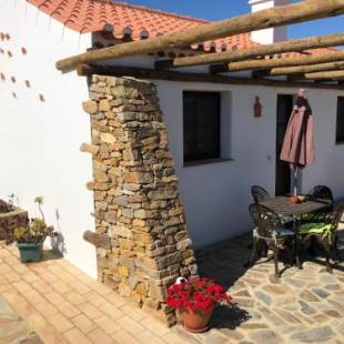 Фотографии гостевого дома 
            Quinta das Beldroegas - Casas de Campo