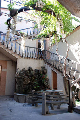 Фотография гостиницы Золотой орел