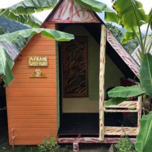 Фотографии гостиницы
Beach Shack Chalet - Garden View Aframe Small Unit