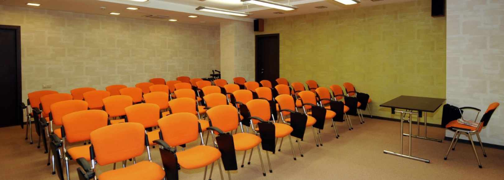 Фотография конференц-зала Дипломат