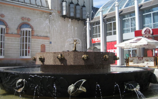 Фотографии достопримечательности
Фонтан Дюймовочка