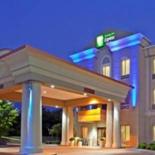 Фотографии гостиницы 
            Holiday Inn Express Hotel & Suites Duncanville, an IHG Hotel