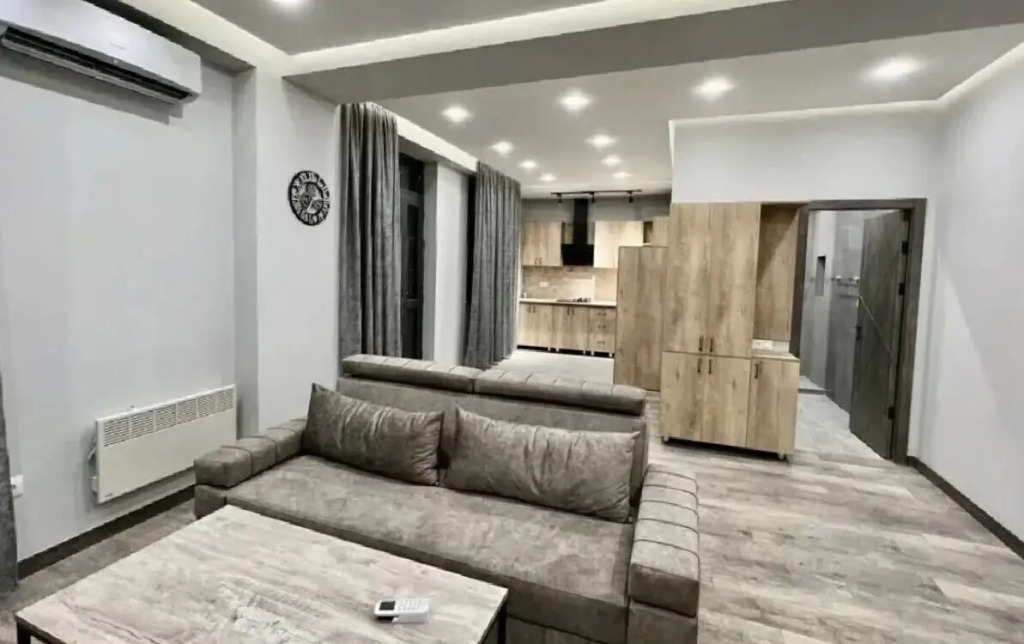 Фотография квартиры Апартаменты Амиряна 4/4 кв 34