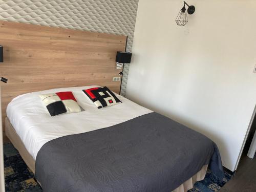 Фотография гостиницы Hôtel Le Cyrano Bergerac