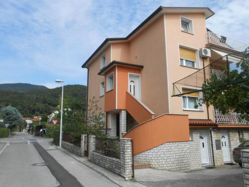 Фотография гостевого дома Apartments Love 2 Solkan