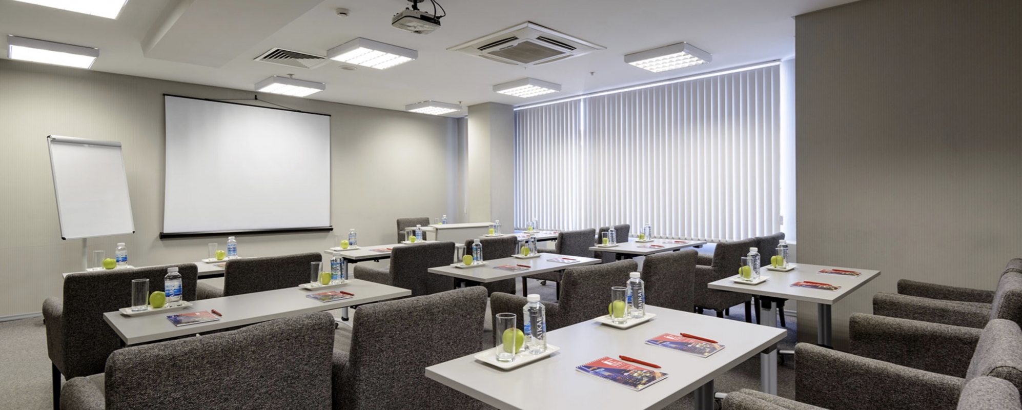 Фотографии конференц-зала Январь