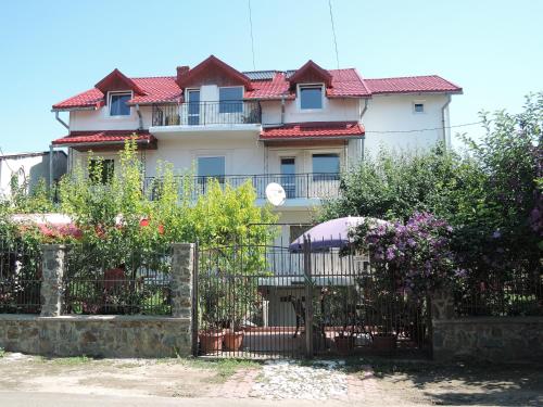 Фотография гостевого дома Casa La Musteata