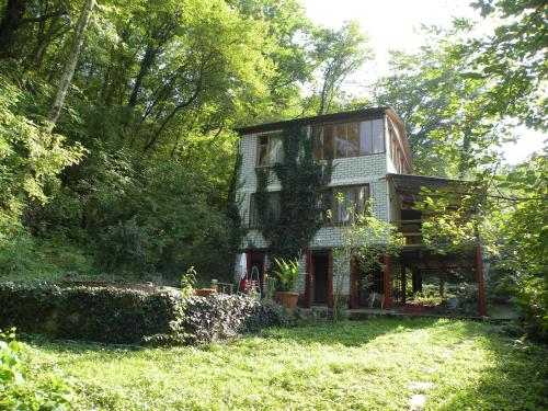 Фотография гостевого дома Дача в горах