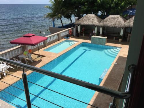 Фотография гостиницы Ocean Breeze Resort