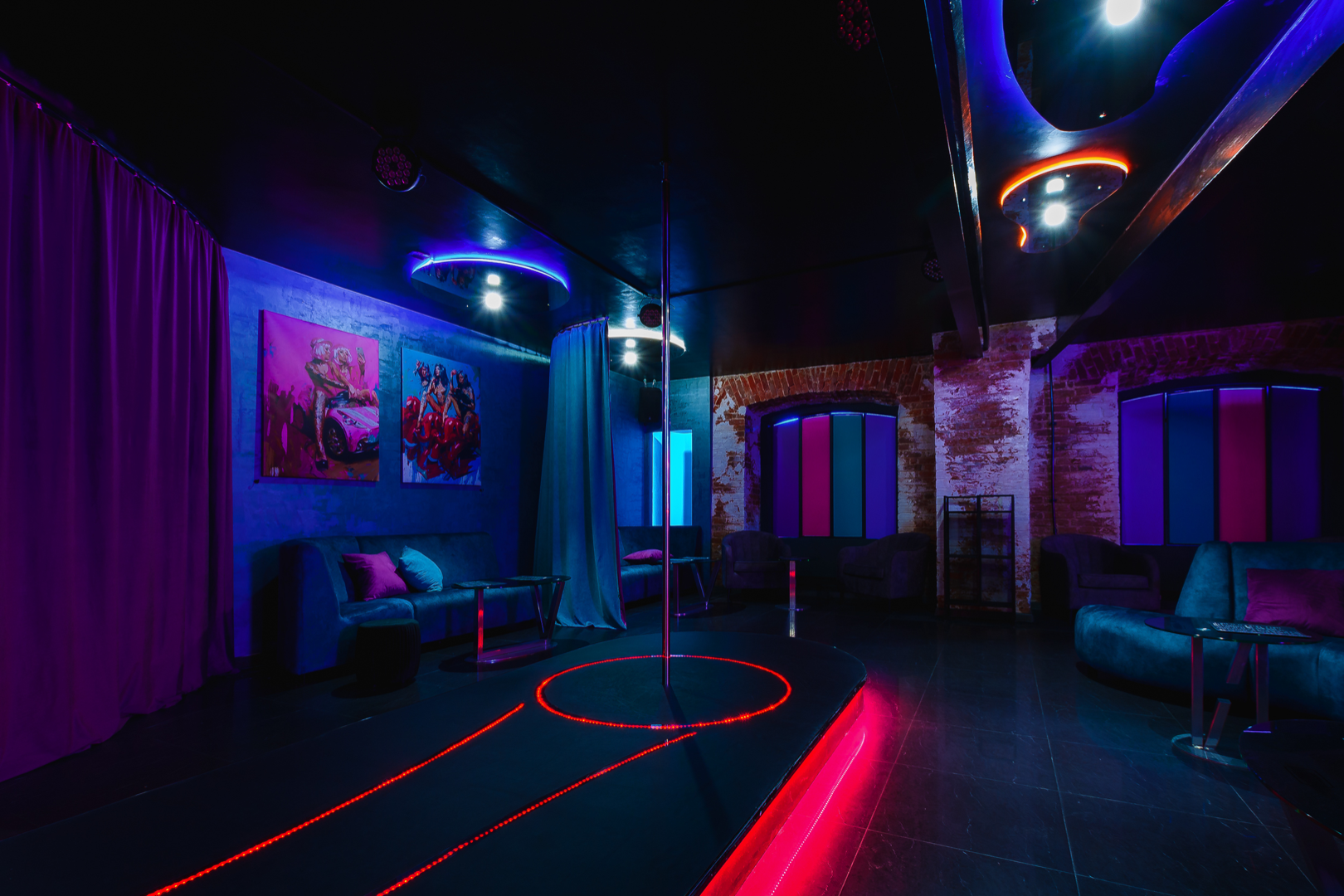 Фотография стриптиз-клуба LV11