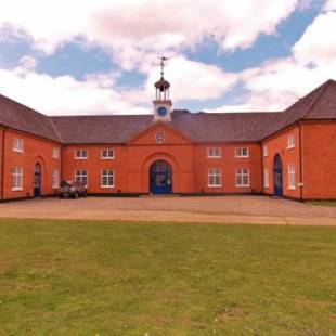 Фотографии мини отеля
The Stables at Henham Park