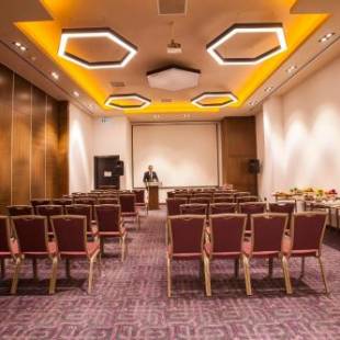 Фотография гостиницы Holiday Inn Kayseri - Duvenonu, an IHG Hotel