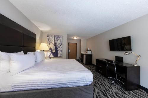 Фотография мотеля SureStay Hotel by Best Western Castlegar