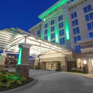 Фотографии гостиницы 
            Holiday Inn and Suites East Peoria, an IHG Hotel