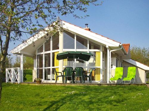 Фотография гостевого дома Three-Bedroom Holiday home in Otterndorf 13