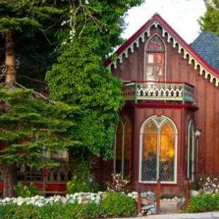 Фотографии гостевого дома
Two Room Inn