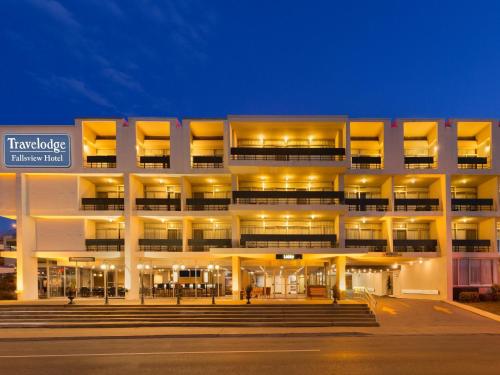 Фотография гостиницы Travelodge by Wyndham Niagara Falls Fallsview