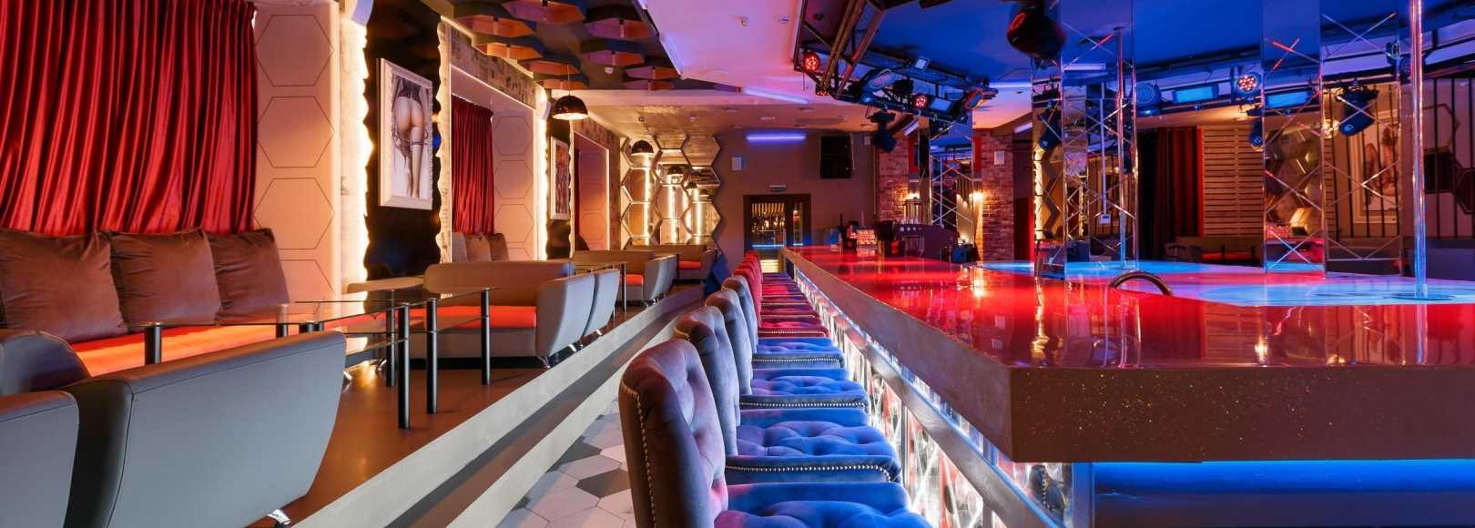 Фотография банкетного зала Мужской ресторан Virgins Основной зал