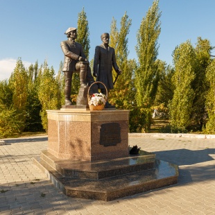 Фотография памятника Памятник Алексею Углицкому и Петру Рычкову