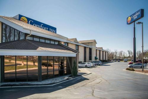Фотография гостиницы Comfort Inn Northeast Cincinnati