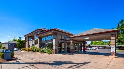 Фотография гостиницы Best Western New Oregon Motel