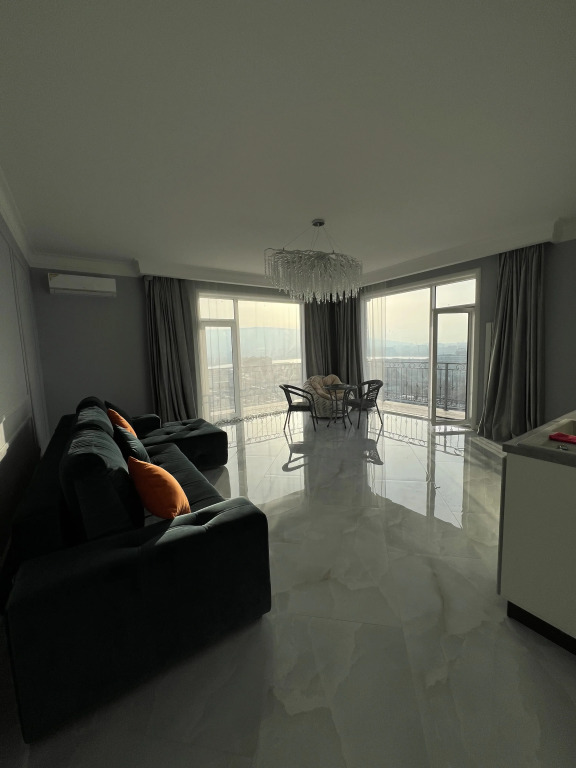 Фотография квартиры Апартаменты на 19 этаже с видом на море